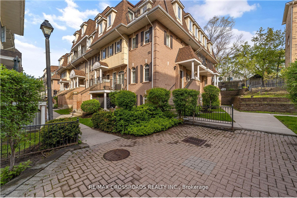 52 Sidney Belsey Cres, Toronto