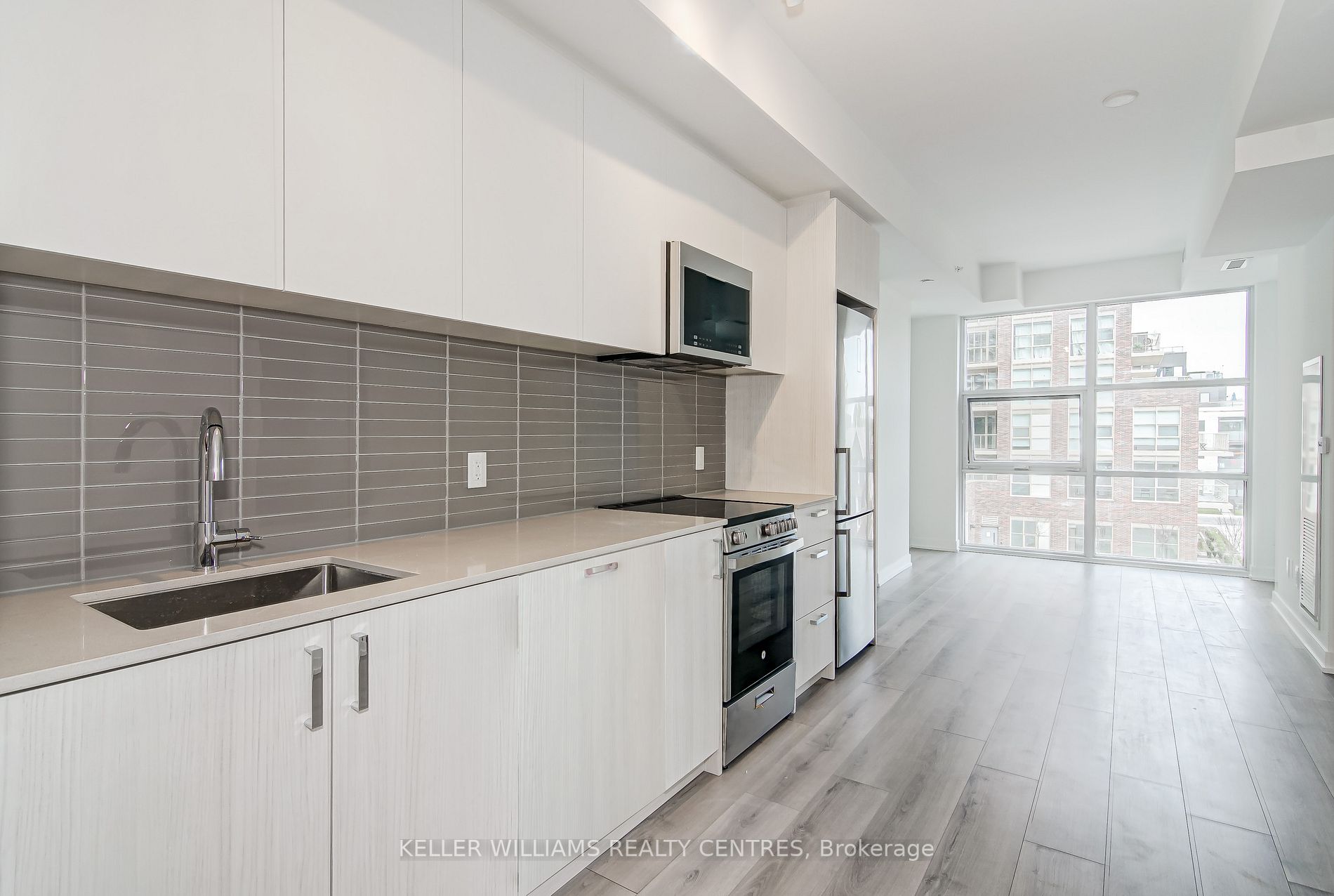 Listing W6092304 - Large Photo # 4