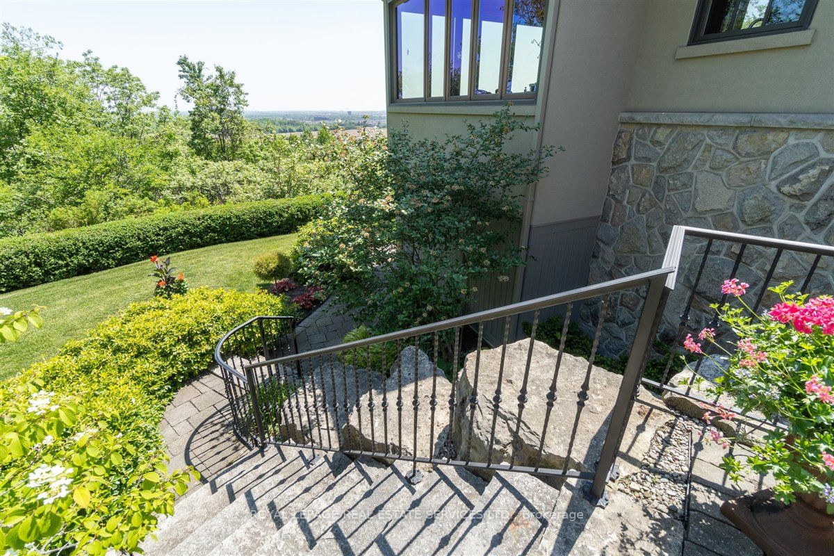 Listing W6092380 - Large Photo # 35