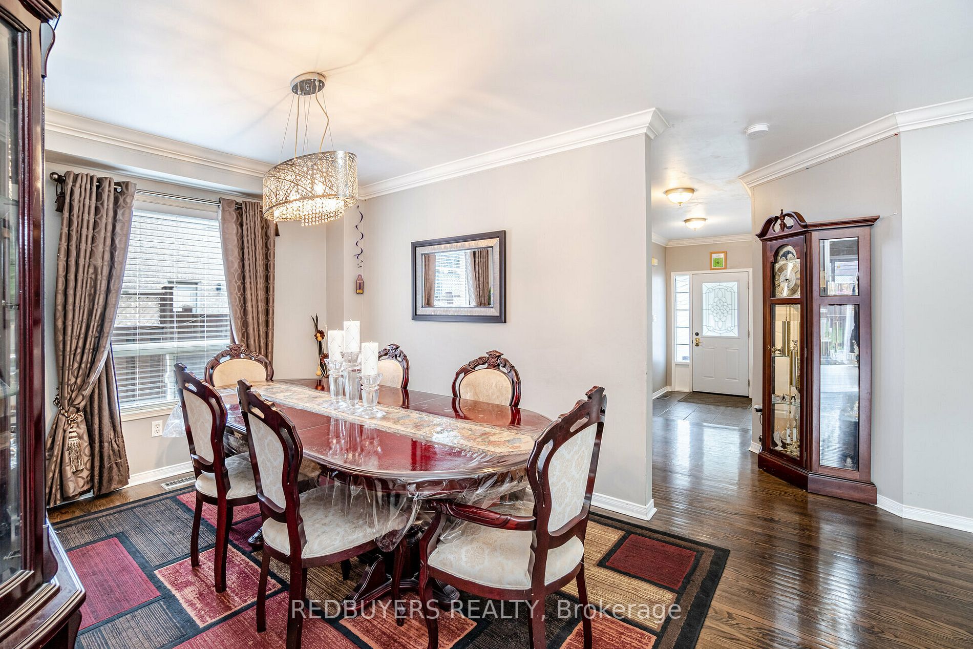 31 Fallstar Cres
