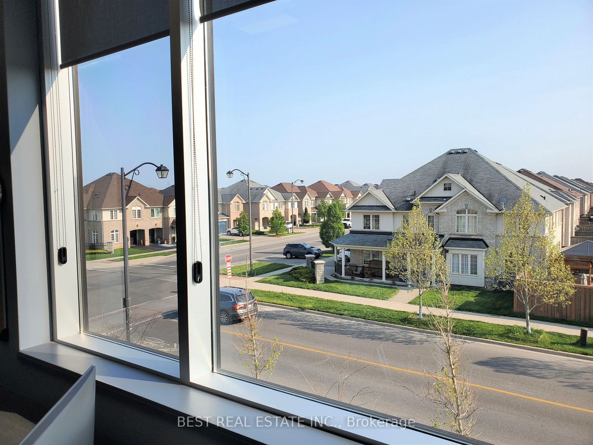 Listing W6093040 - Large Photo # 3