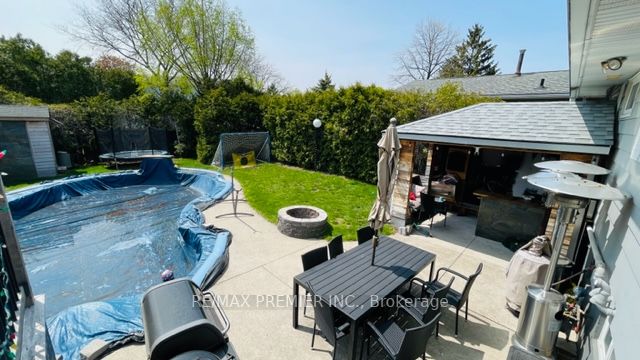 581 LAURAL Drive