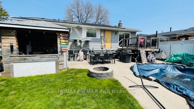 581 LAURAL Drive
