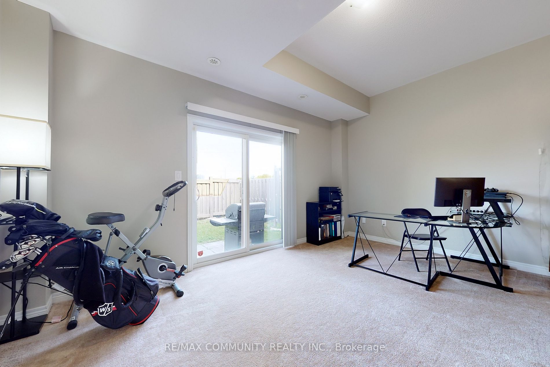 50 Cedar Lake Cres, #50