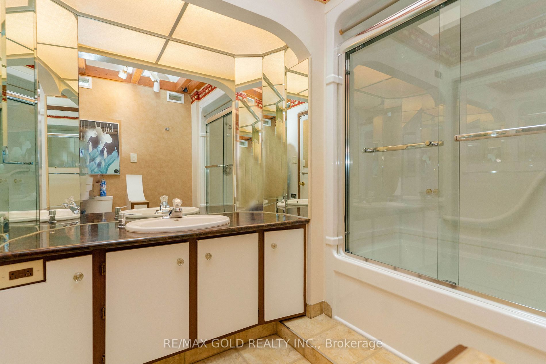86 Charters Rd