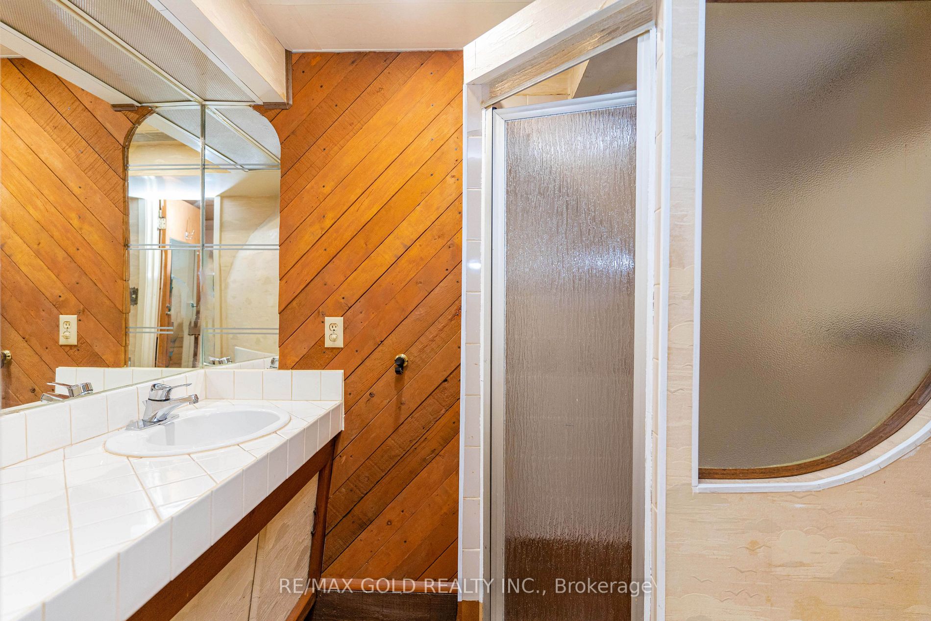 86 Charters Rd