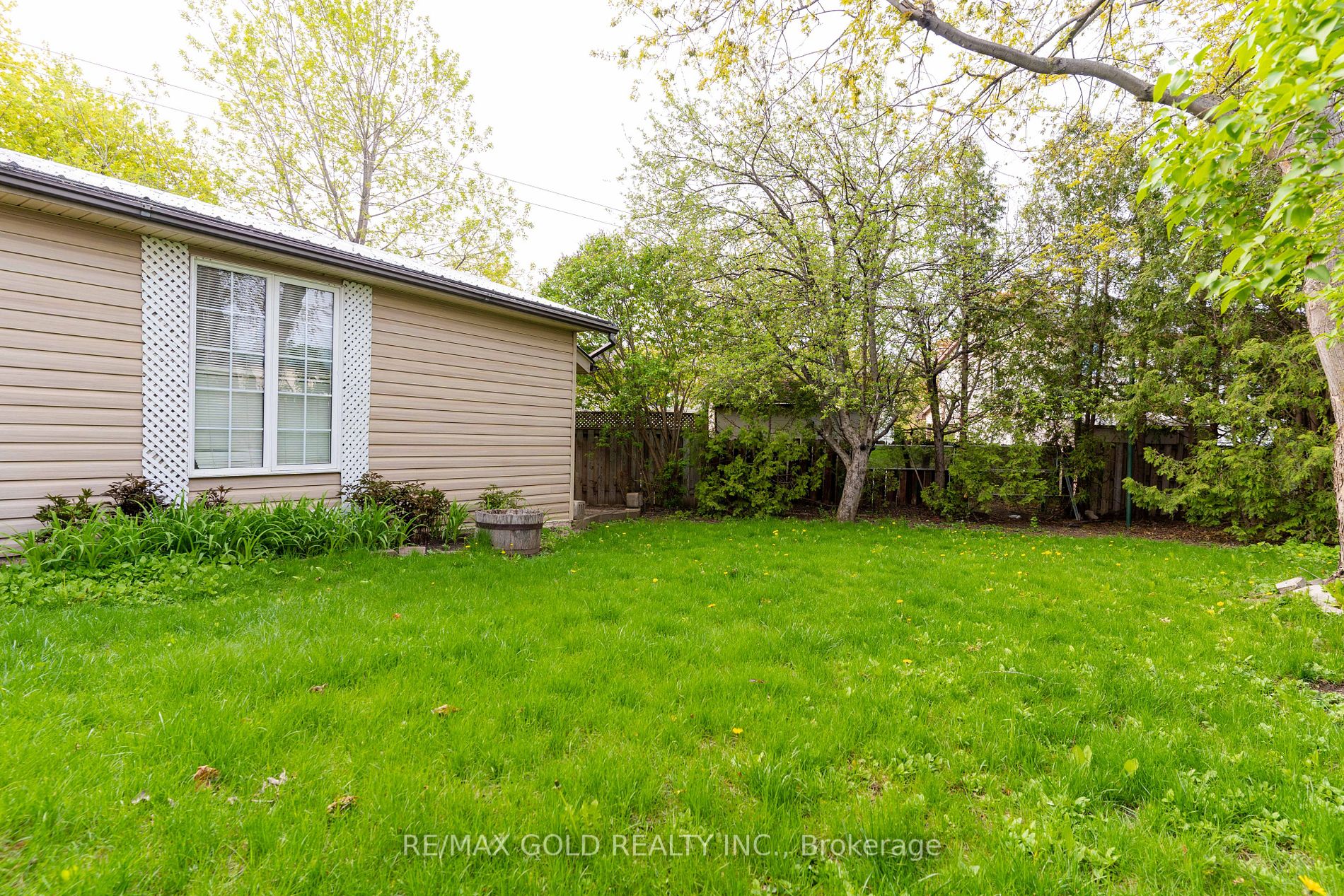 86 Charters Rd