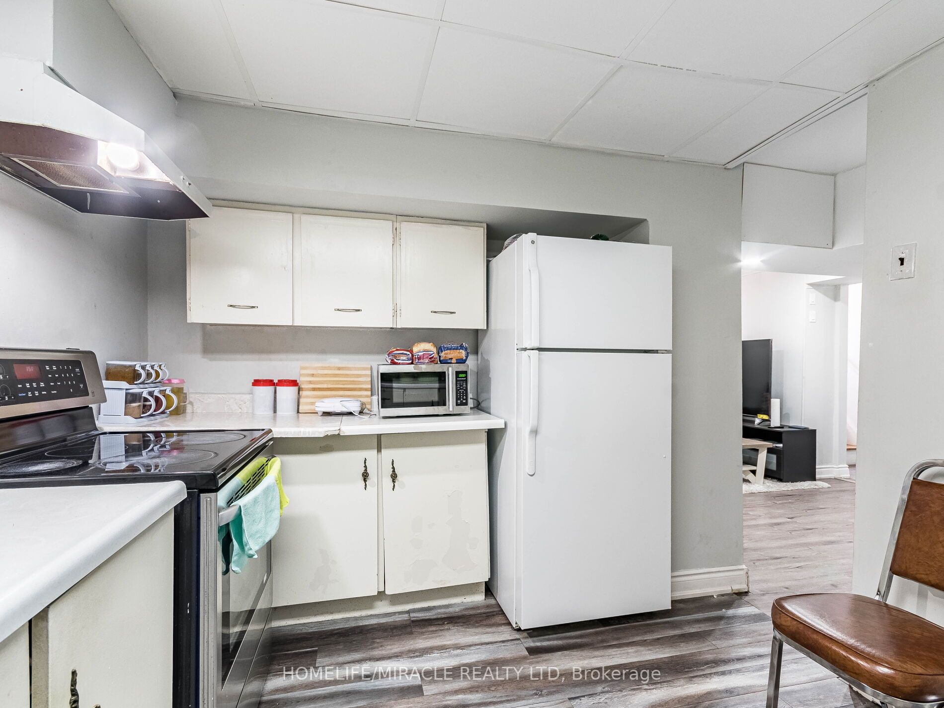 5 Tinton Cres