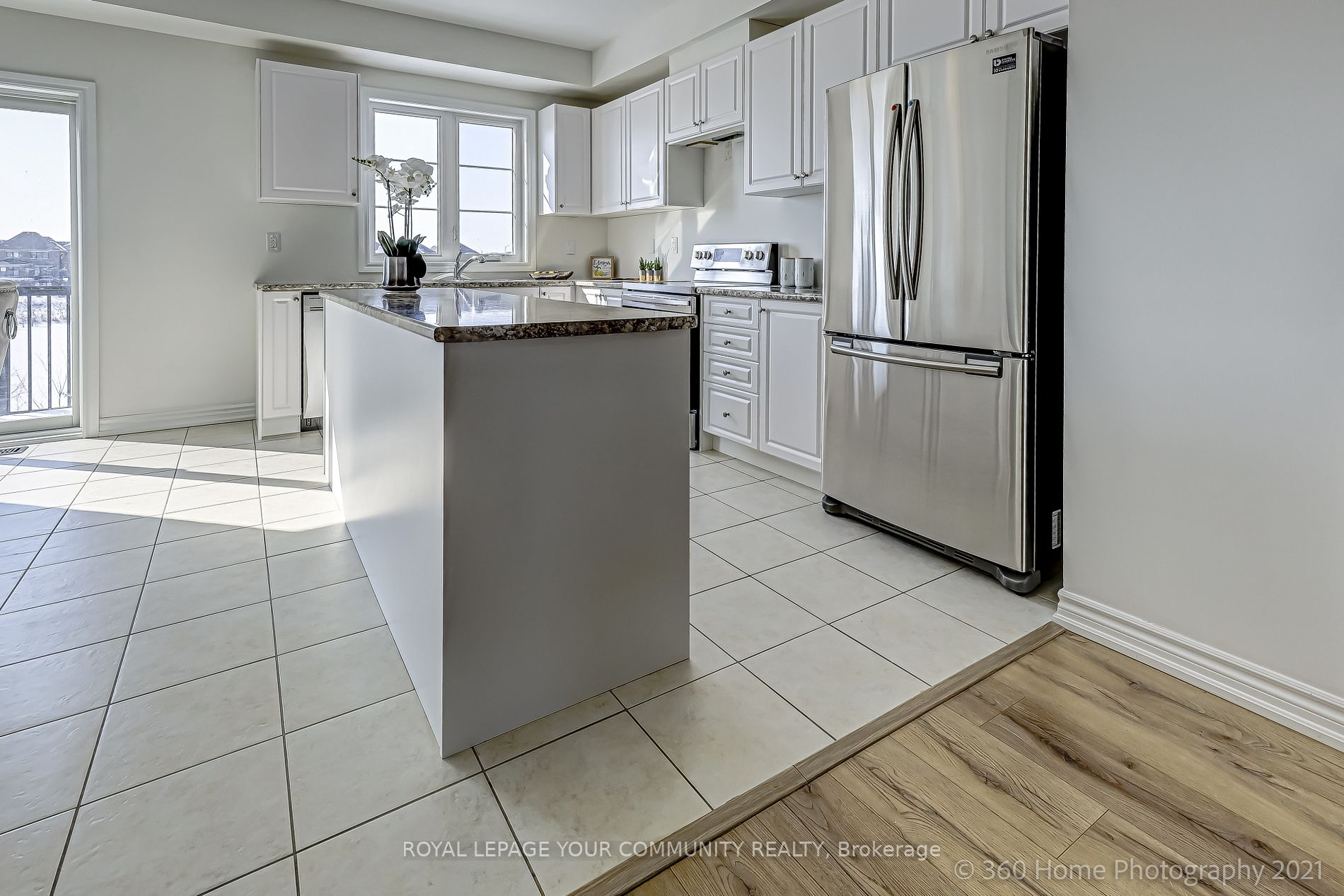 8 Pomarine Way
