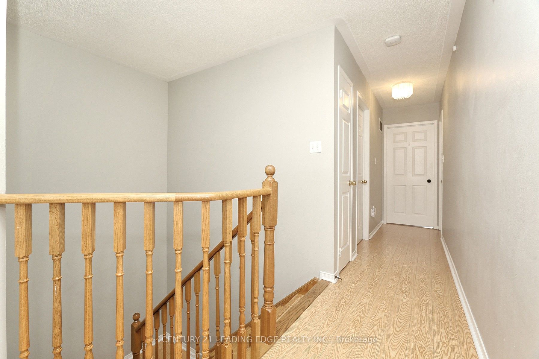 121 Livingston Rd