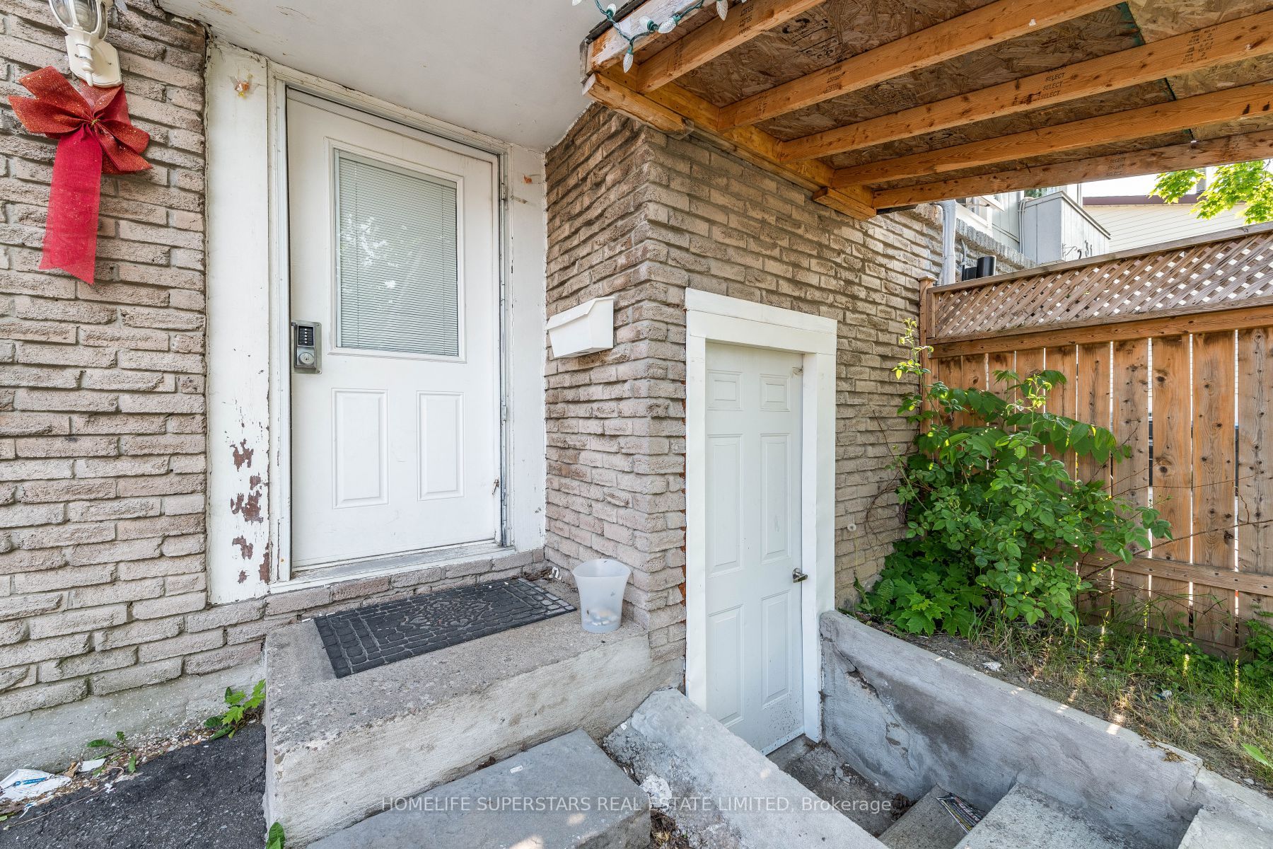 Listing W6095648 - Large Photo # 12