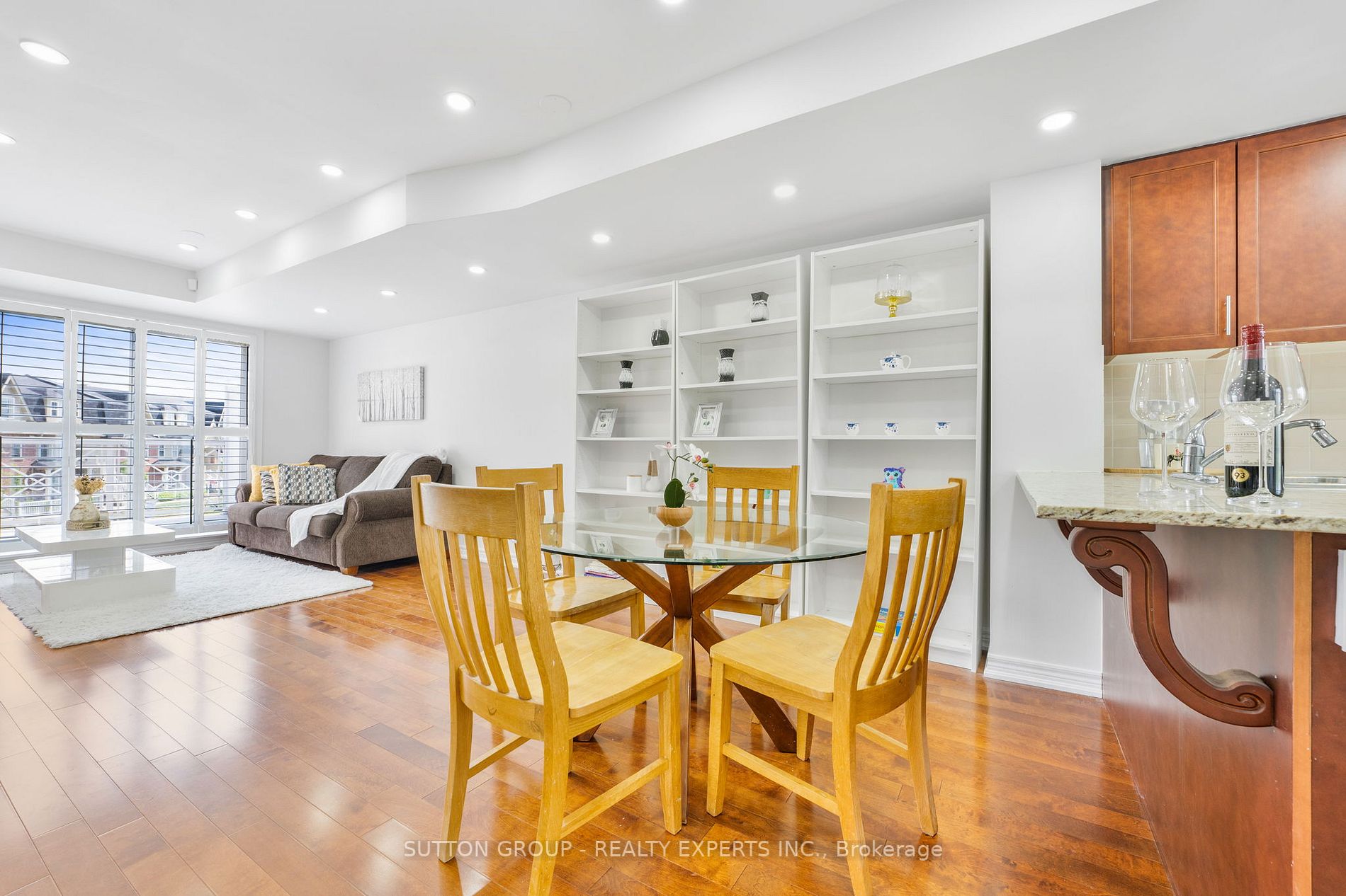 1380 Costigan Rd, #7