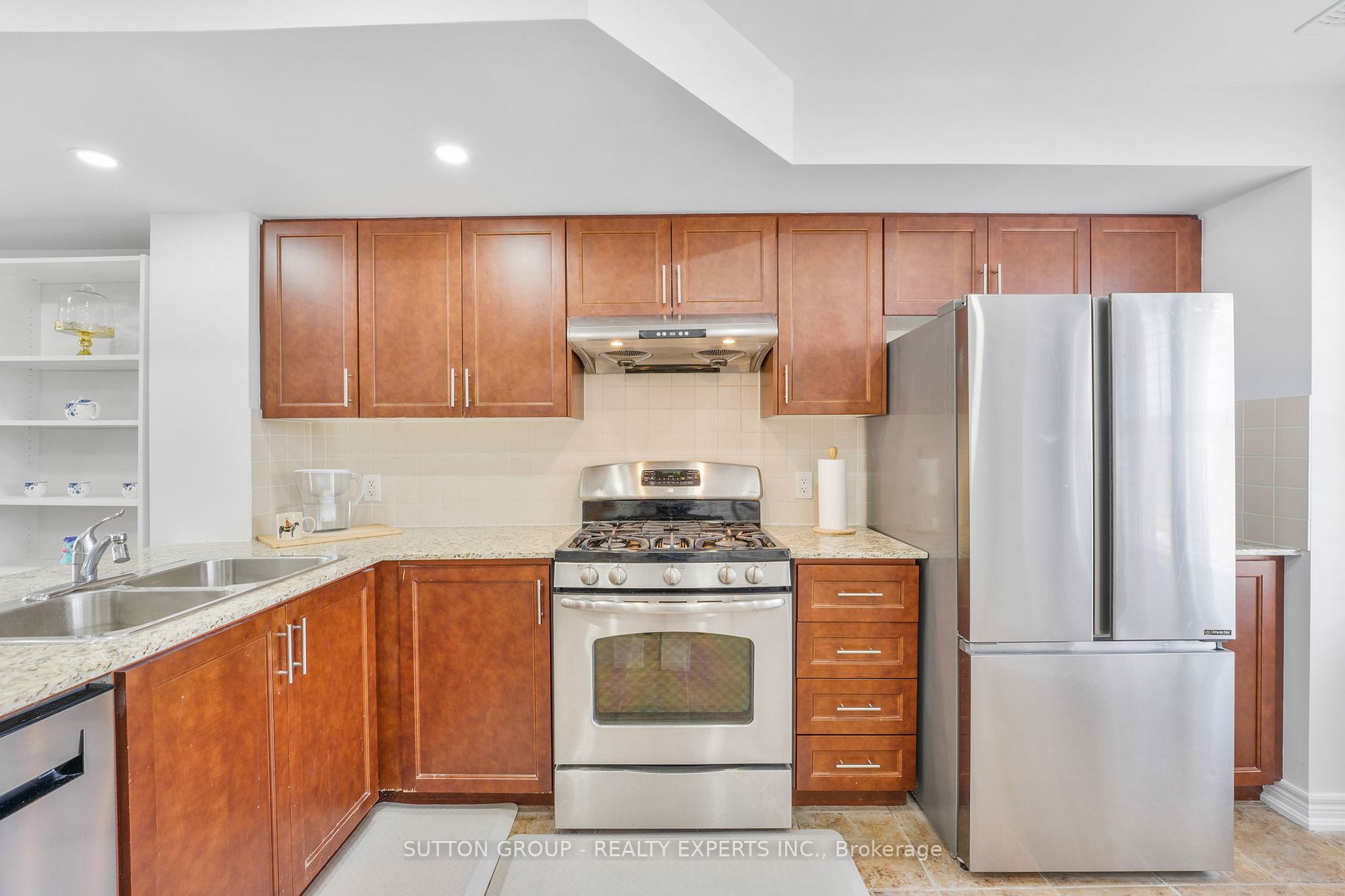 1380 Costigan Rd, #7