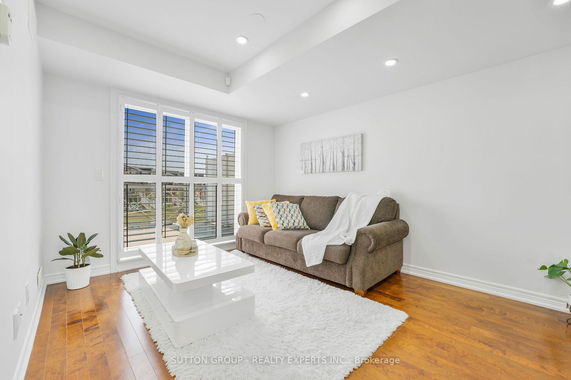 1380 Costigan Rd, #7