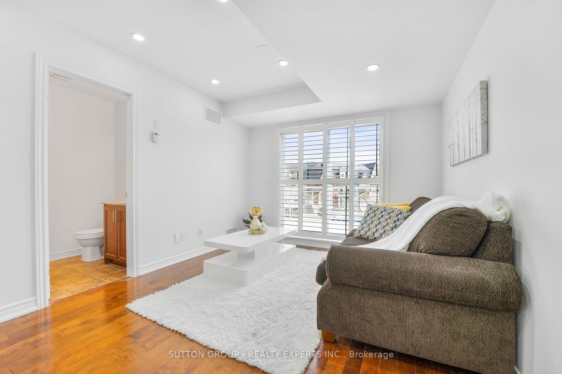 1380 Costigan Rd, #7
