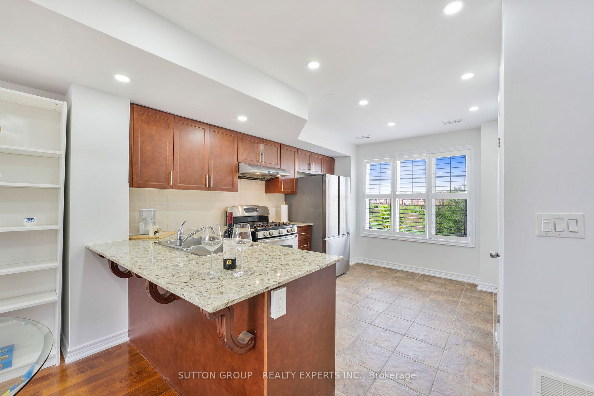 1380 Costigan Rd, #7