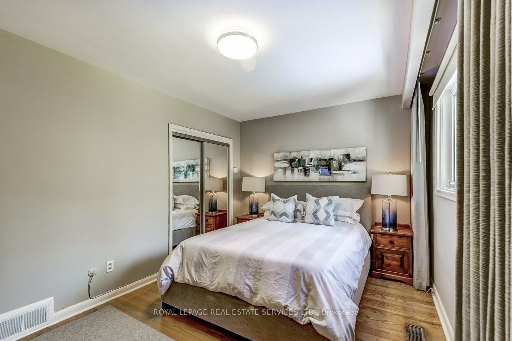 38 Cedarcrest Dr