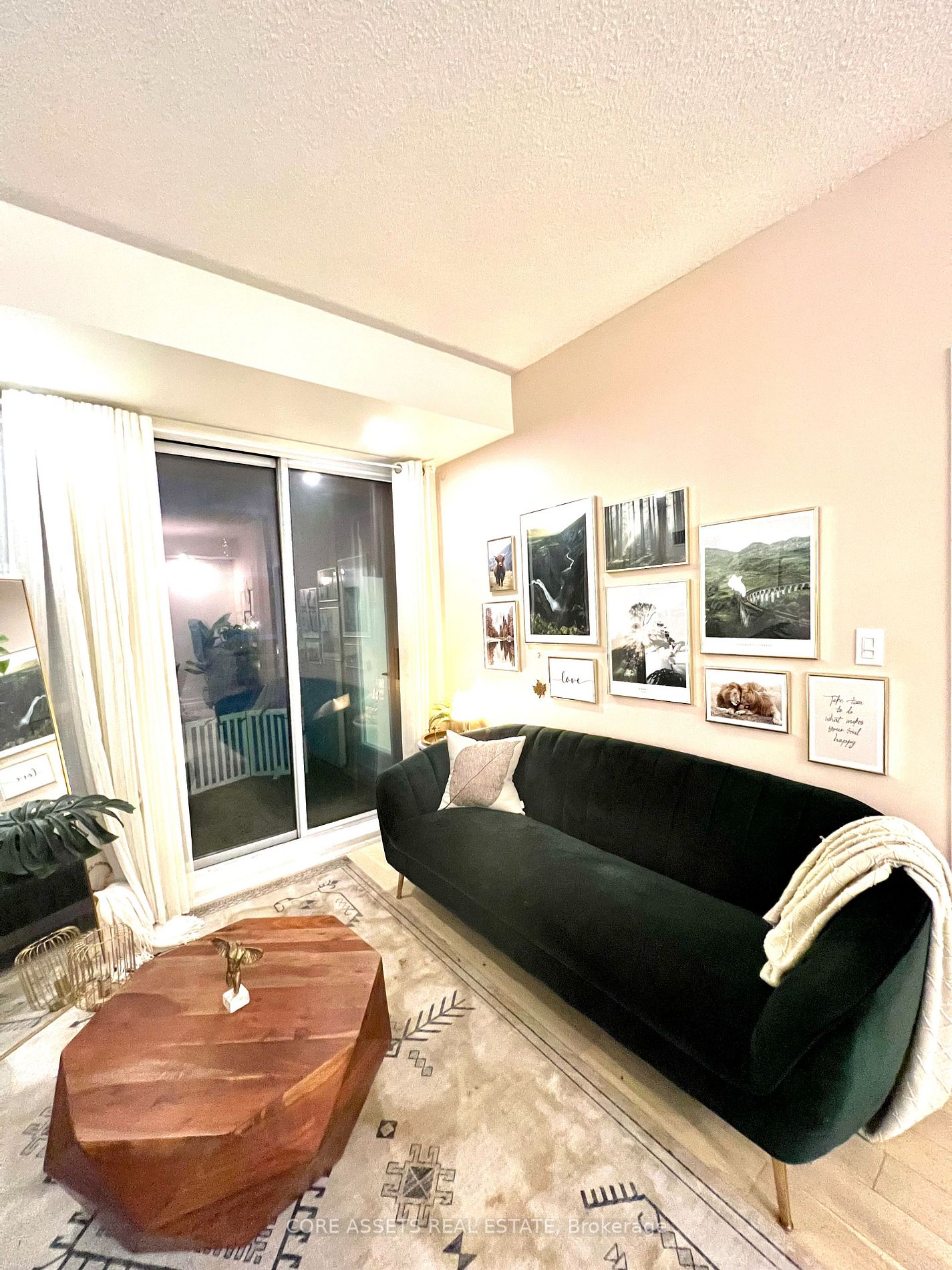 88 Palace Pier Court, #806