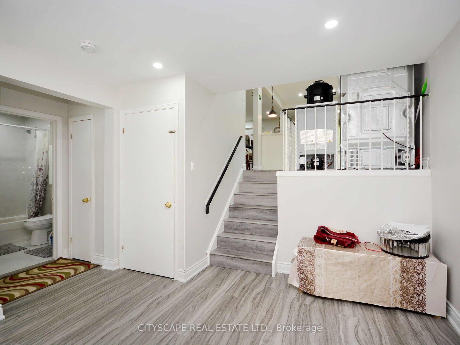 2398 Cashmere Ave