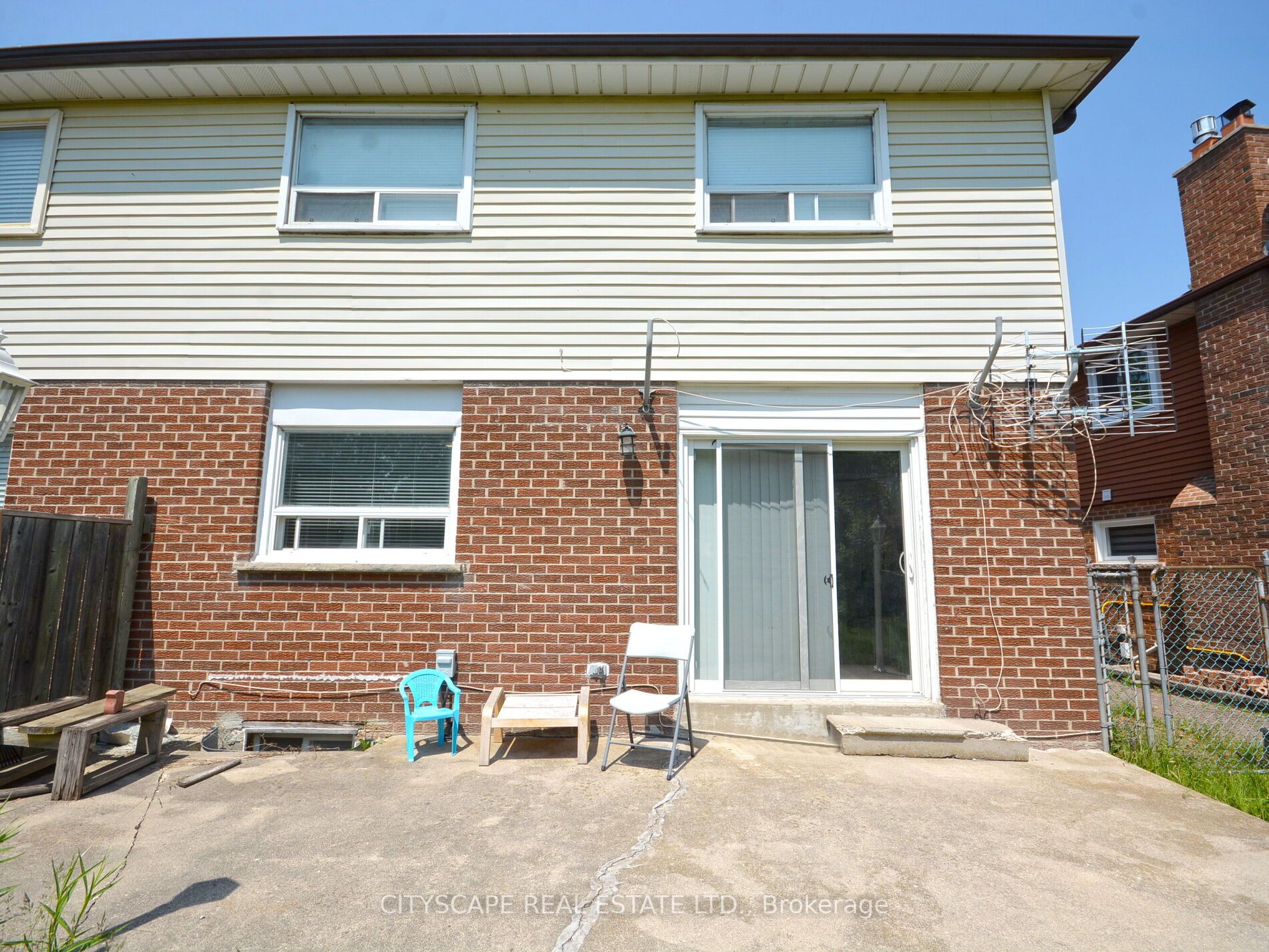 2398 Cashmere Ave