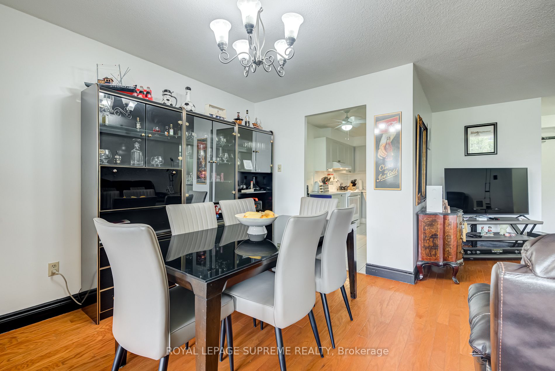 75 Emmett Ave, #206