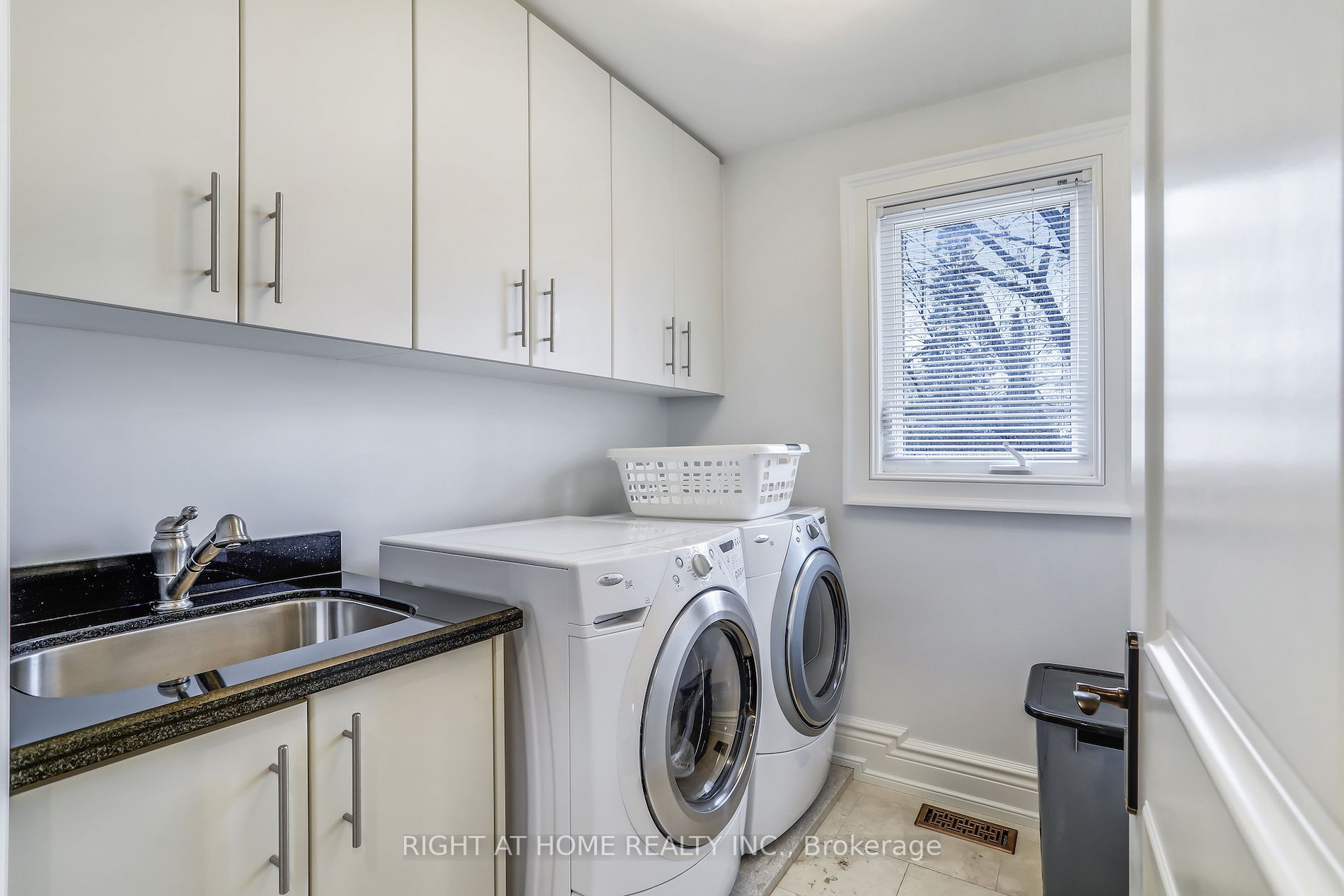 Listing W6098532 - Large Photo # 29