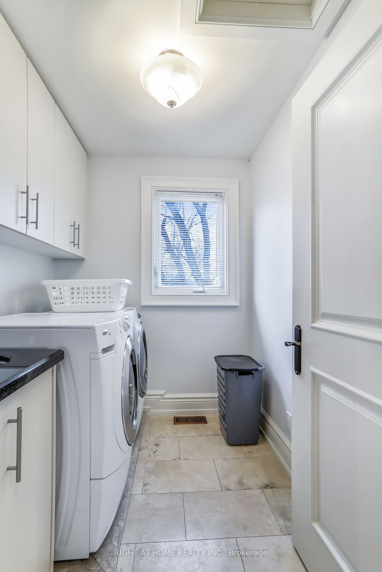 Listing W6098532 - Large Photo # 31
