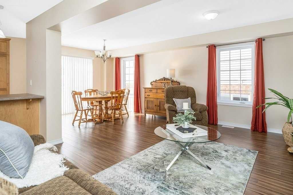 1 England Ave