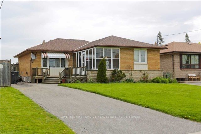 22 Kimbark Dr