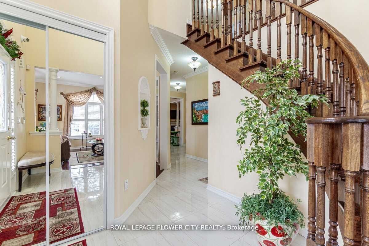 29 Long Meadow Rd