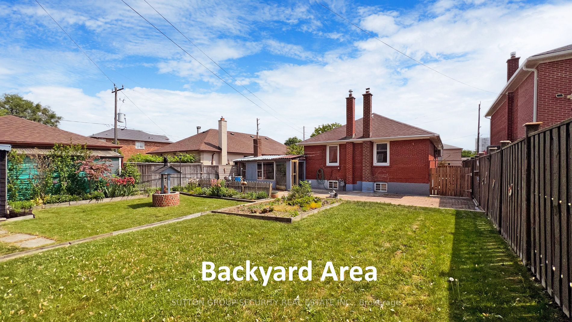 204 Locksley Avenue