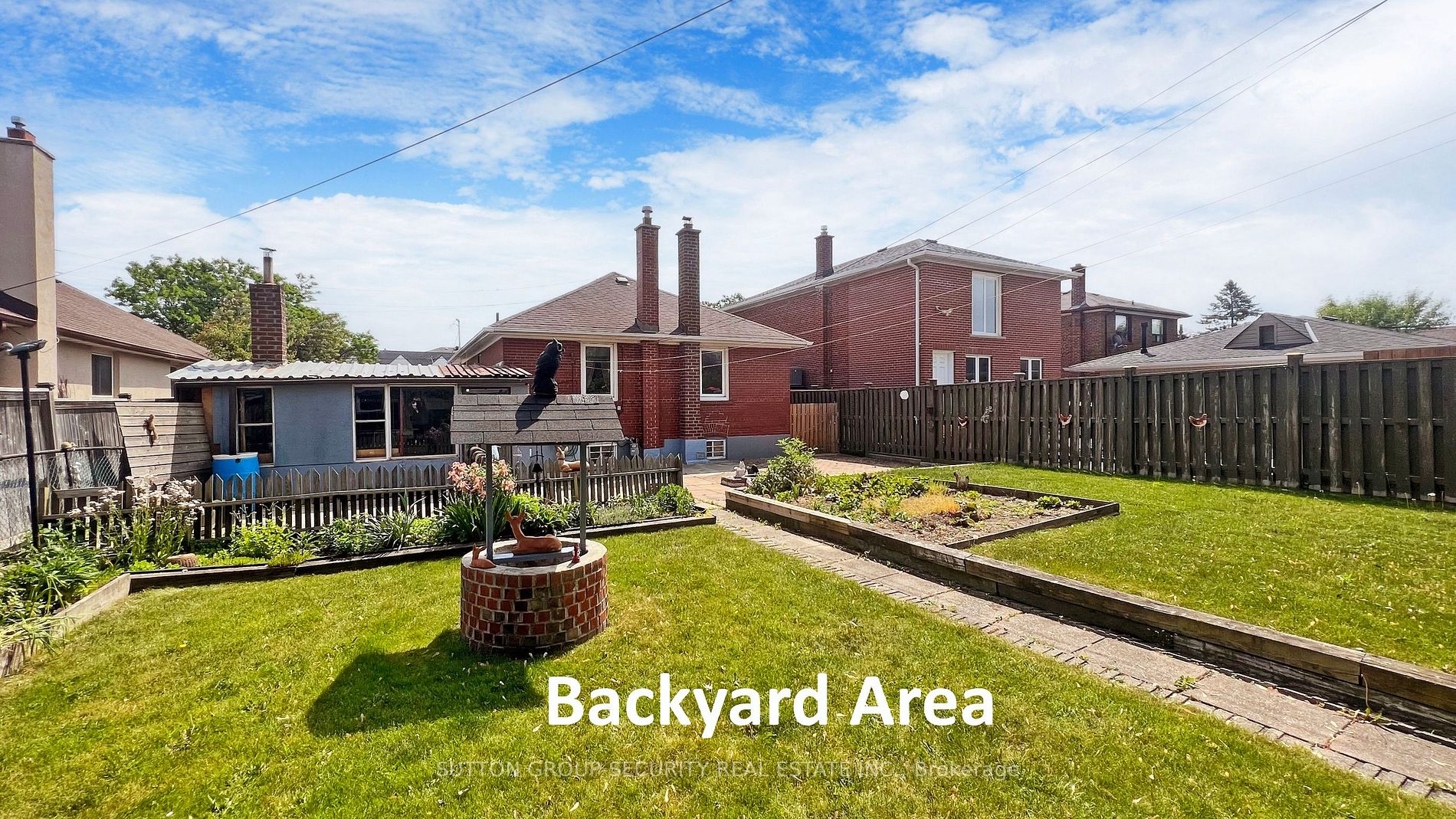 204 Locksley Avenue