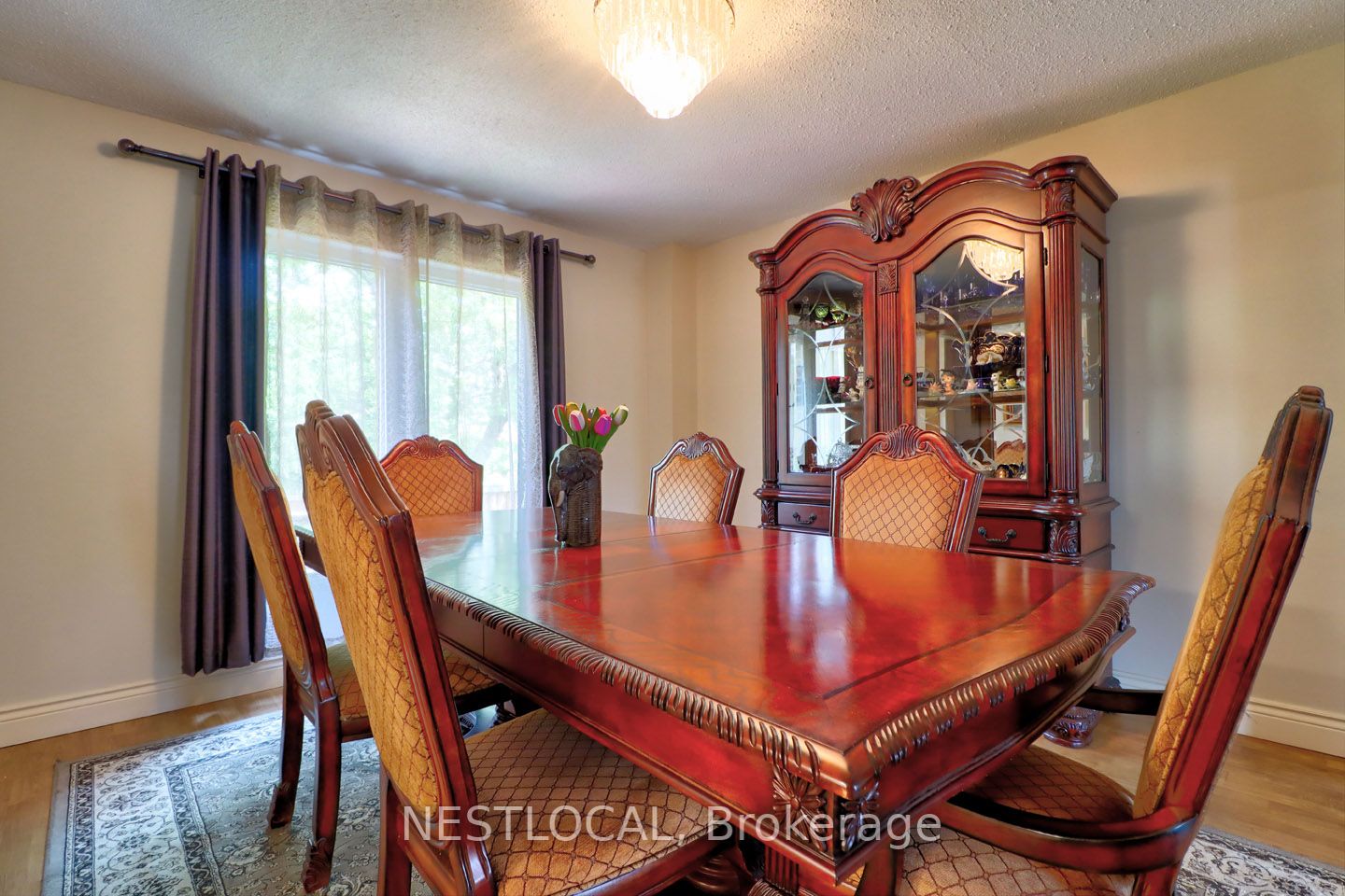14 Waverly Pl