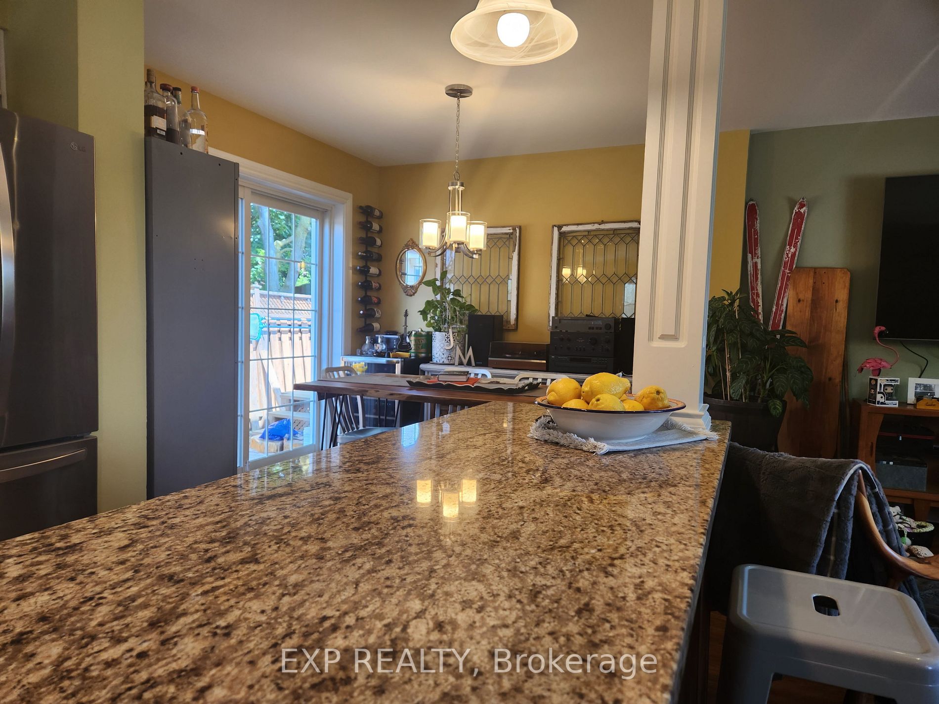 Listing W6103272 - Large Photo # 3