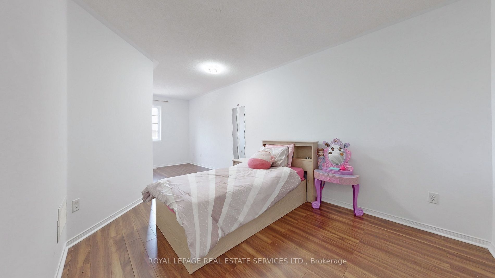 3950 Erin Centre Boulevard, #36