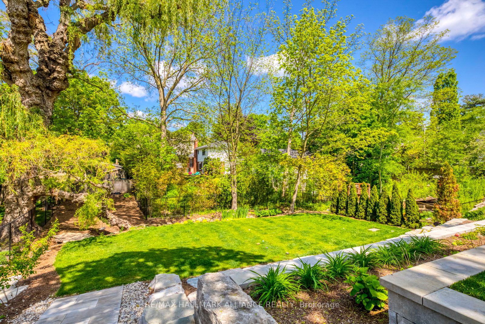 75 Brookfield Rd