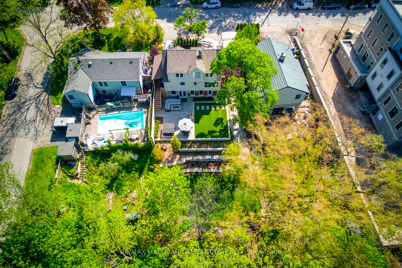 75 Brookfield Rd