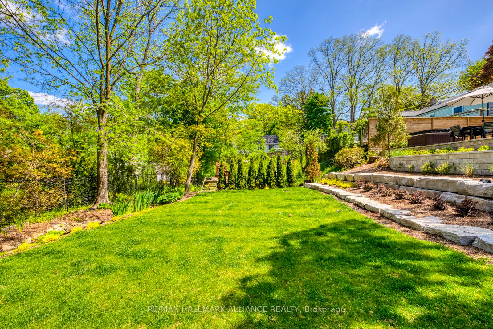75 Brookfield Rd