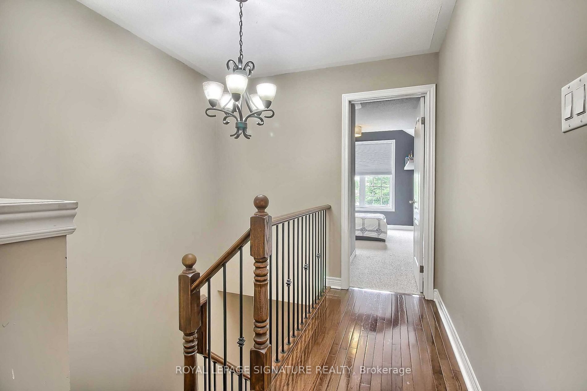 2421 Grand Oak Tr
