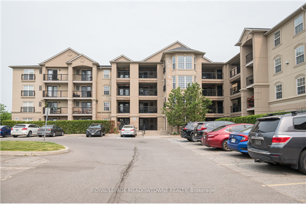 1483 Maple Ave, Milton