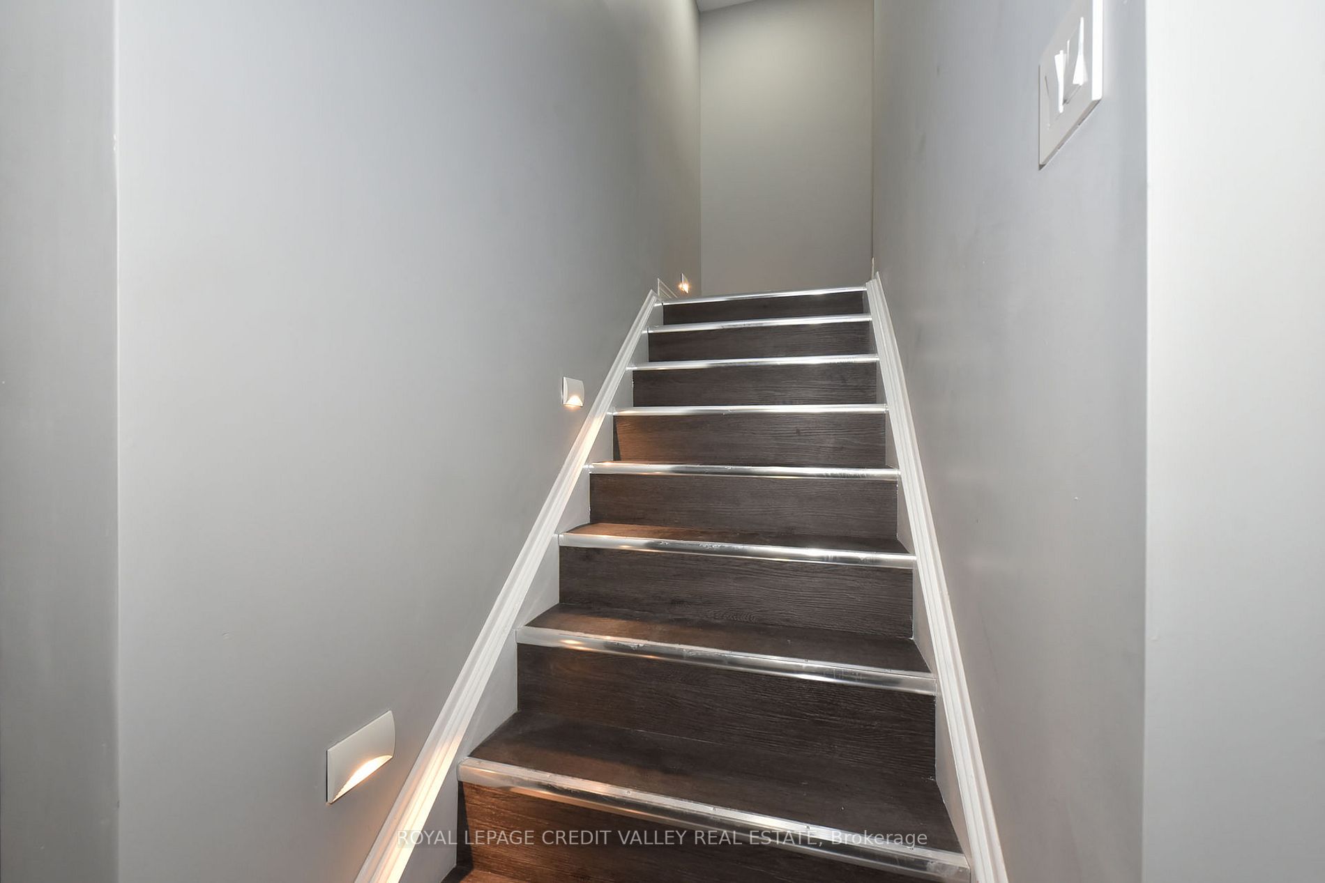 63 Pennycross Cres