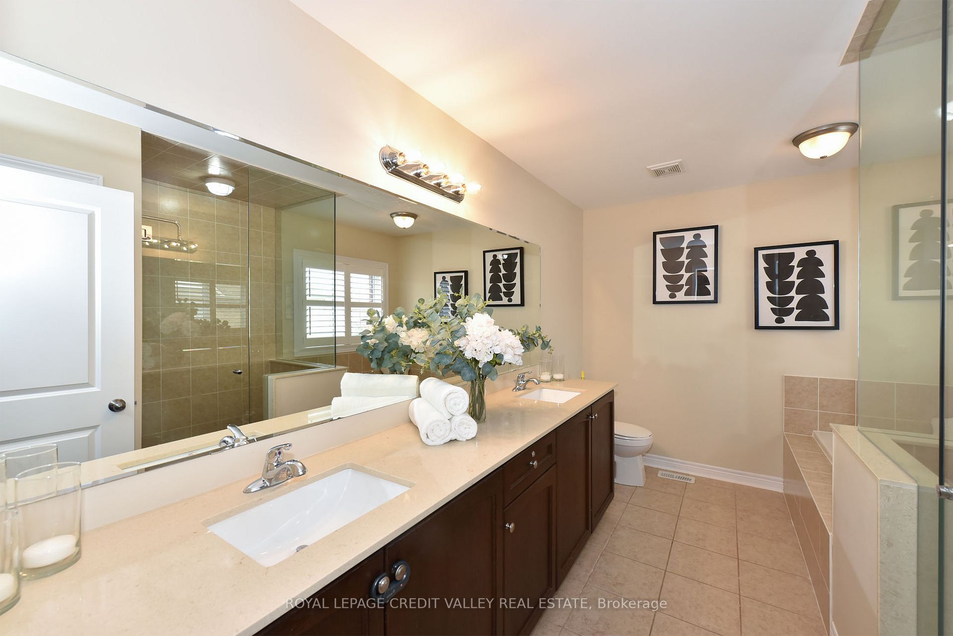 63 Pennycross Cres