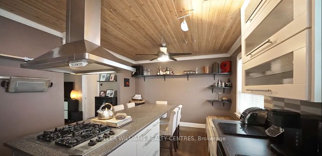 41 Sunnylea Ave W