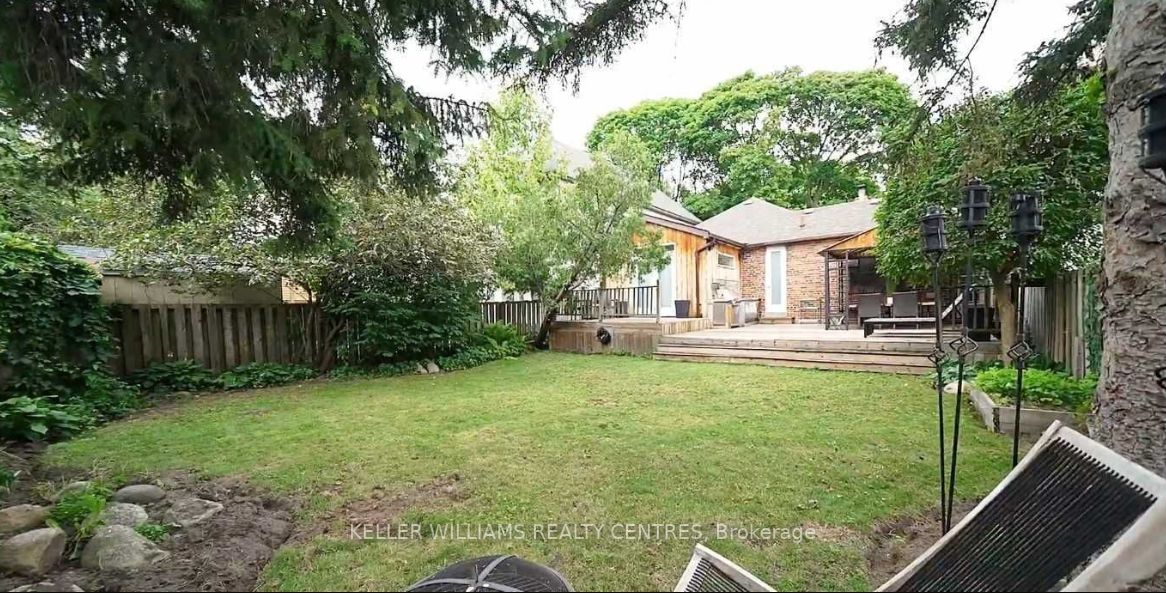 41 Sunnylea Ave W