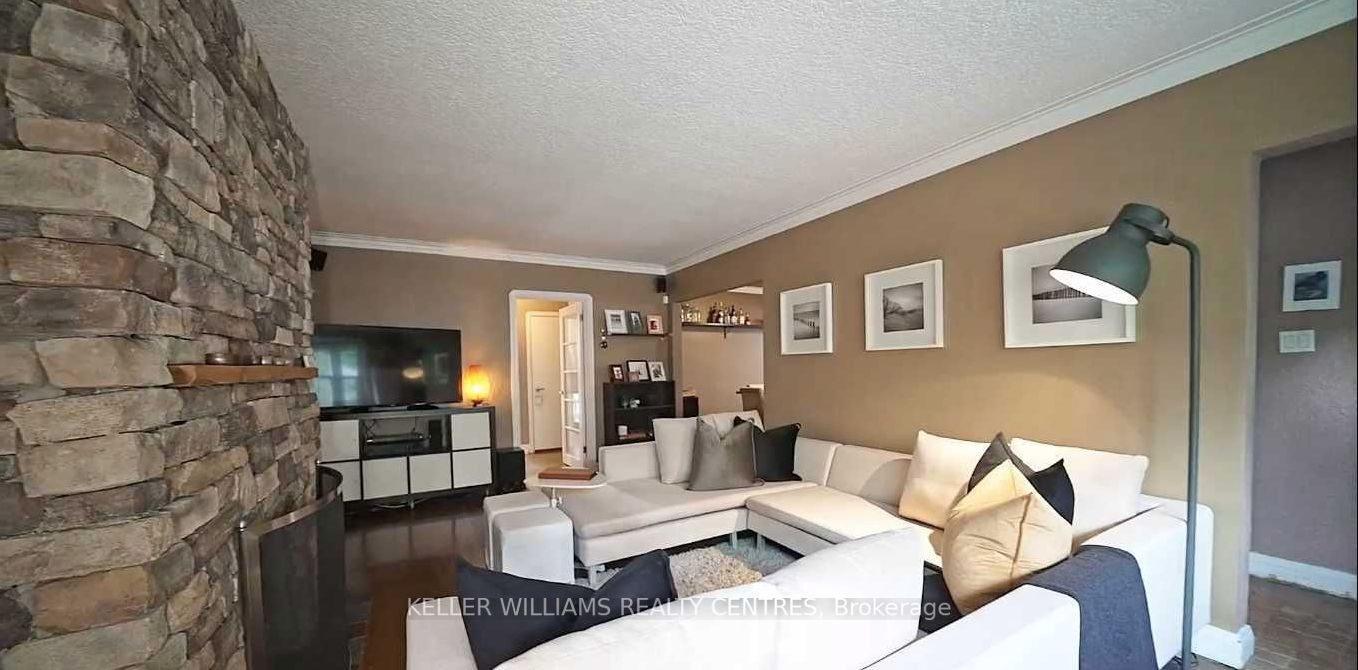 41 Sunnylea Ave W