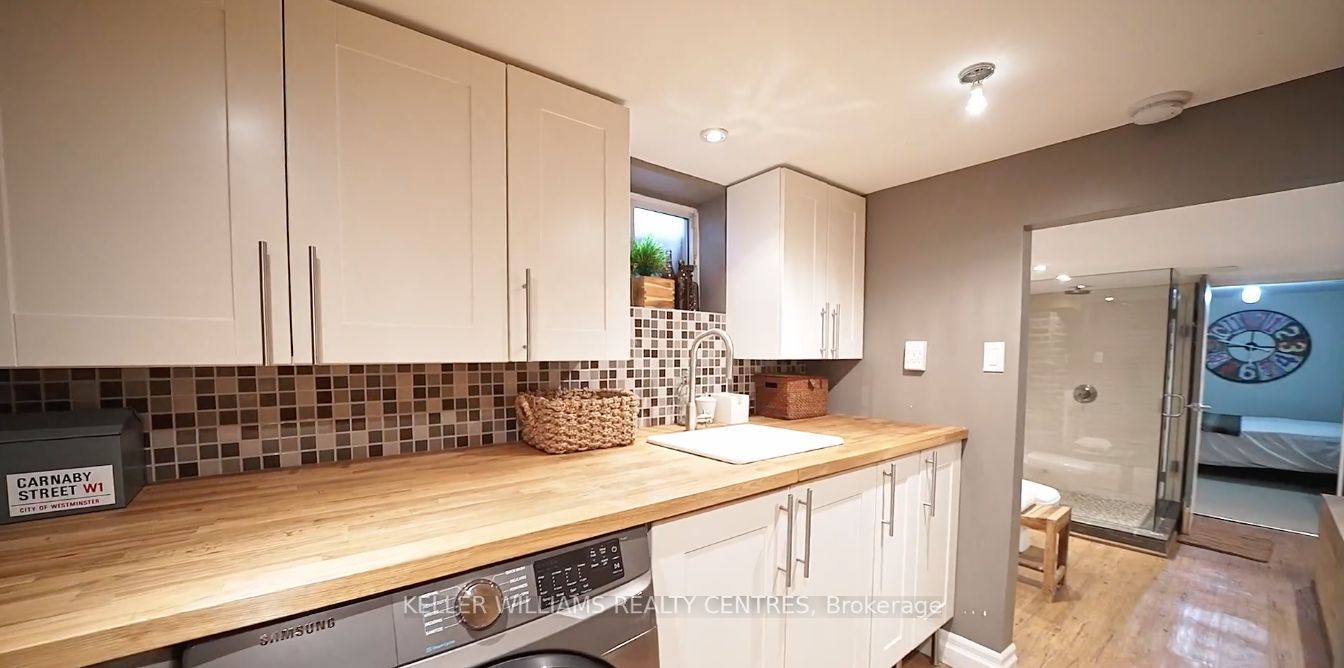 41 Sunnylea Ave W