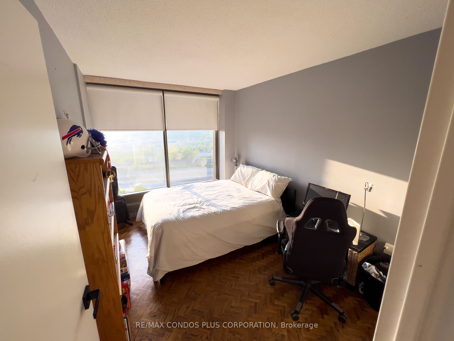 2045 Lake Shore Blvd W, #1012