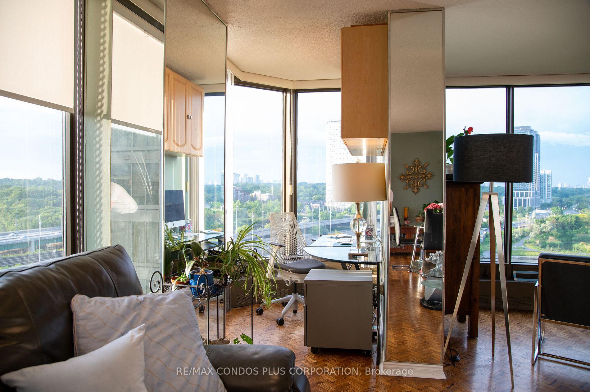 2045 Lake Shore Blvd W, #1012