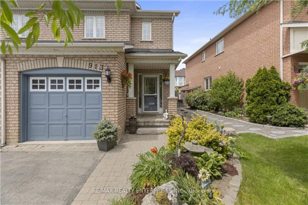 913 Tambourine Terr, Mississauga