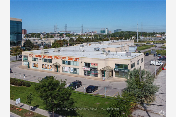 1270 Finch Ave W, Toronto